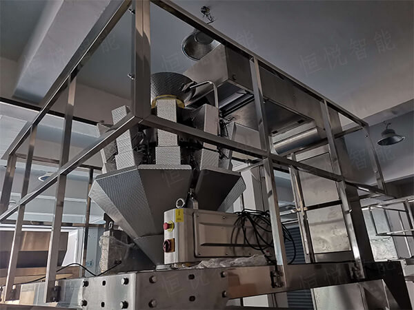 全自動食品丝瓜视频污污污污利用電腦多頭組合秤計算包裝重量